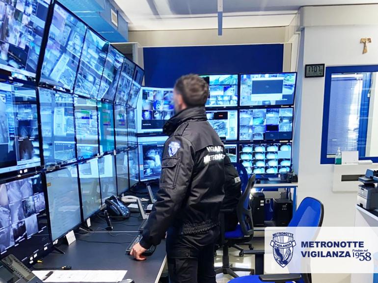 Sicurezza Completa per i Nostri Clienti: La Differenza di Vigilanza Metronotte