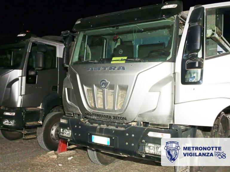 GINOSA (TA) - LADRI IN FUGA ALL'ARRIVO DELLE PATTUGLIE