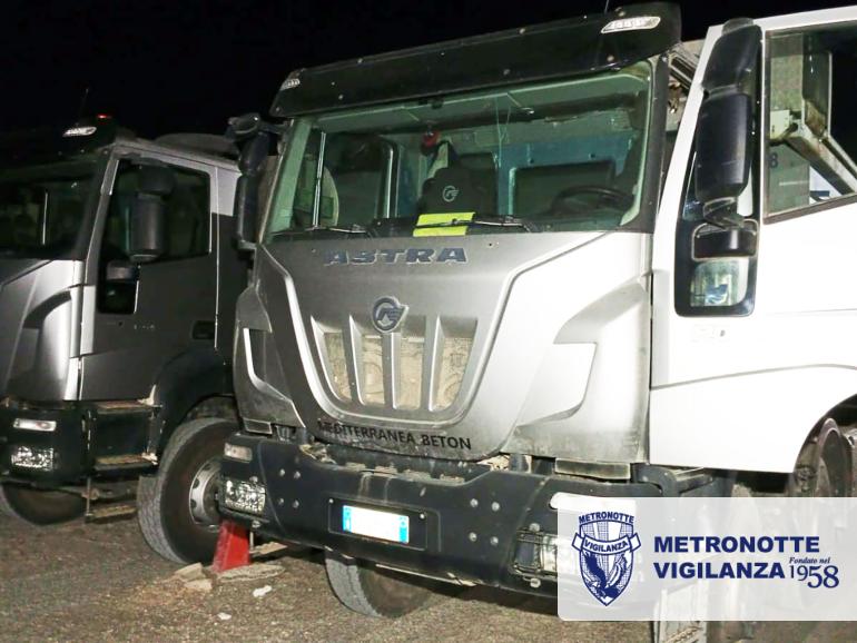 GINOSA (TA) - LADRI IN FUGA ALL'ARRIVO DELLE PATTUGLIE