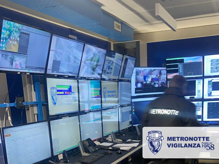 MOTTOLA (TA) - ​​​​​​​Tentativo di furto in gioielleria, sventato dall’intervento tempestivo delle pattuglie Metronotte e dei Carabinieri