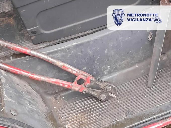 CASTELLANETA (TA) Intervento delle Guardie Giurate e dei Carabinieri - Furto sventato presso Azienda Agricola_nologo